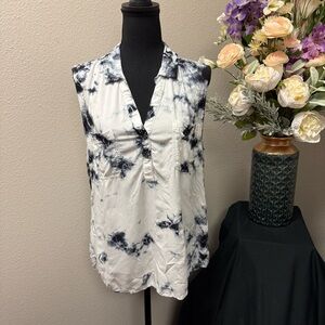 Rock & Republic XL Tie Dye Sleeveless Blouse White Navy Button Front